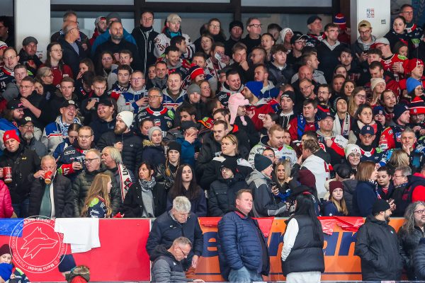 20251114 sel otb web 006