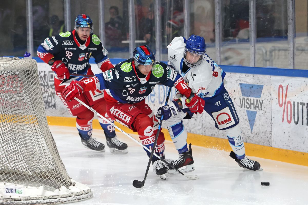 Wölfe feiern ungefährdeten Heimsieg