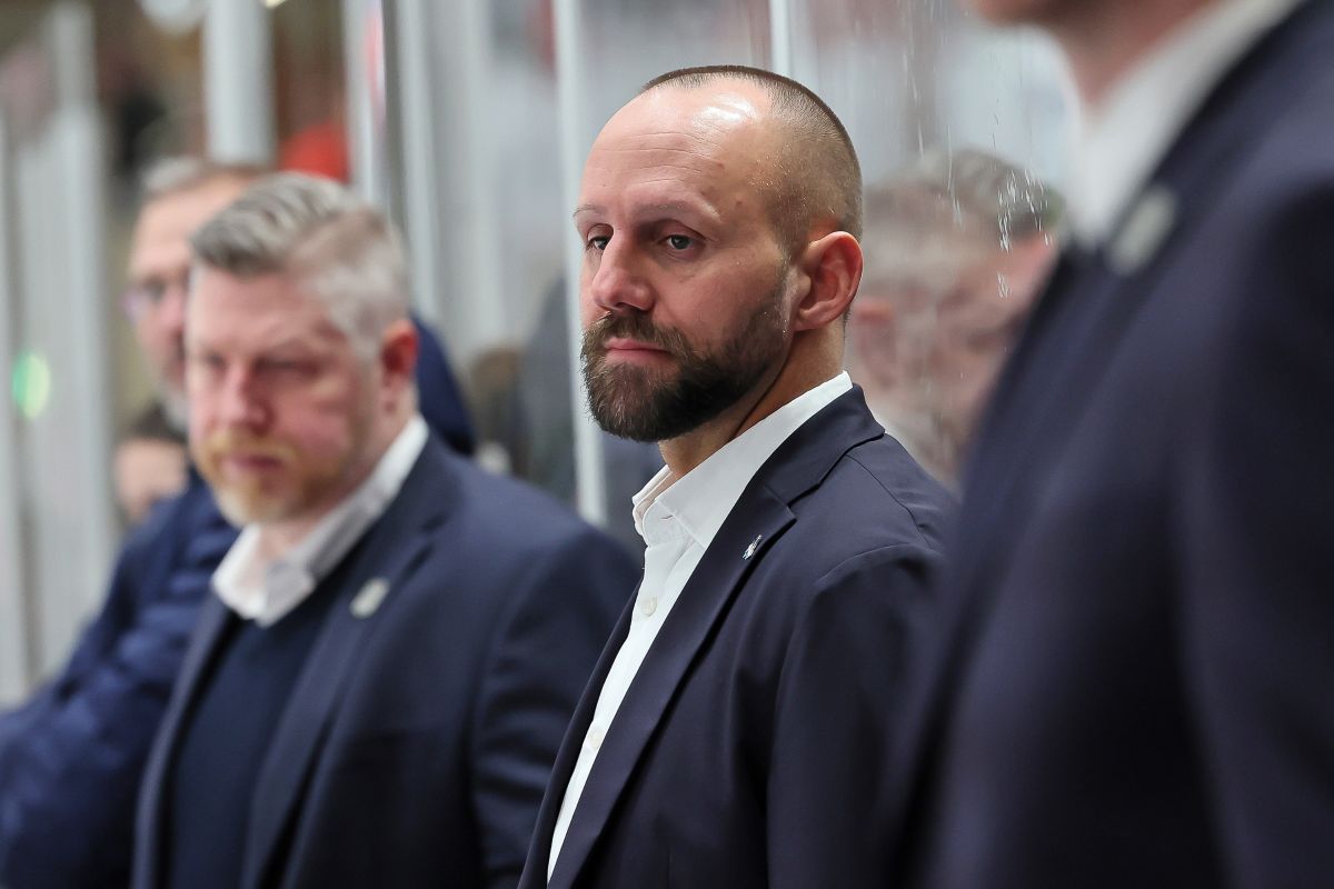 Selber Wölfe stellen Felix Schütz mit sofortiger Wirkung frei