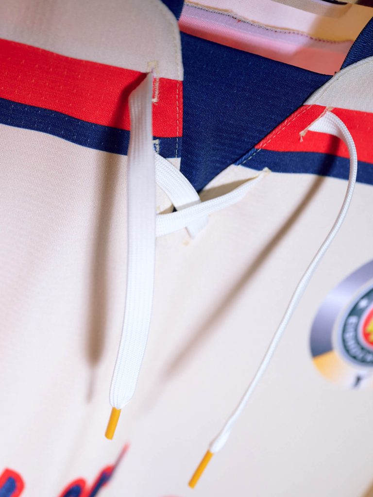 260205 sel trikot playoff 88125 shop teaser